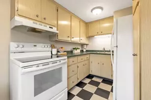 210 Hillside Ave, Needham, MA 02494 - Photo 7