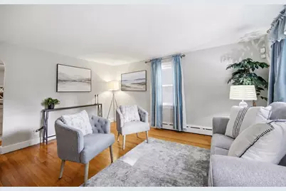 127 Shawmut St, Springfield, MA 01108 - Photo 3