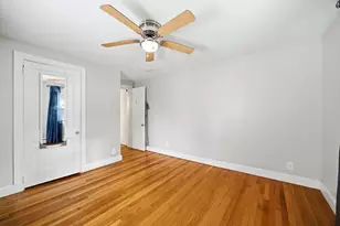 127 Shawmut St, Springfield, MA 01108 - Photo 11