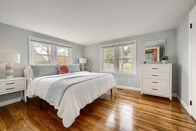 32 Washington Ave Ext, Barnstable, MA 02601 - Photo 9