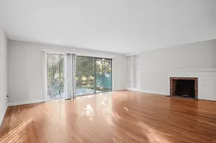18 Muster Ct, Lexington, MA 02420 - Photo 3