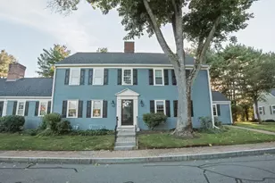 18 Muster Ct, Lexington, MA 02420 - Photo 1