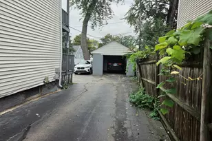 12 Puritan Ave, Worcester, MA 01604 - Photo 25