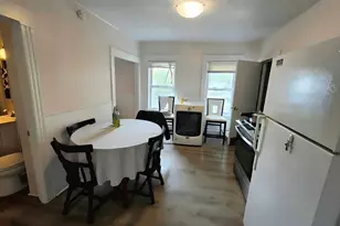 12 Puritan Ave, Worcester, MA 01604 - Photo 9