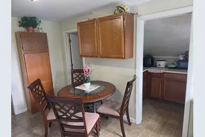 12 Puritan Ave, Worcester, MA 01604 - Photo 17