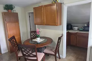 12 Puritan Ave, Worcester, MA 01604 - Photo 17