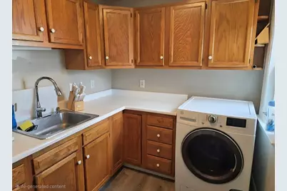 12 Puritan Ave, Worcester, MA 01604 - Photo 5