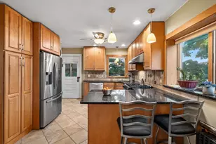 102 Elliot Ave, Quincy, MA 02171 - Photo 5