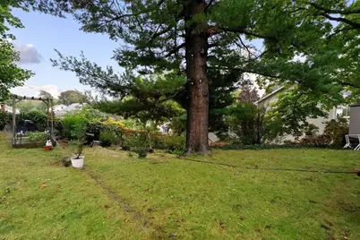 102 Elliot Ave, Quincy, MA 02171 - Photo 33