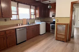 9-11 Saint James Rd, Medford, MA 02155 - Photo 5