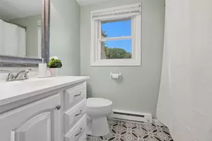 270 Sunderland Rd, Worcester, MA 01604 - Photo 11