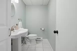 270 Sunderland Rd, Worcester, MA 01604 - Photo 13