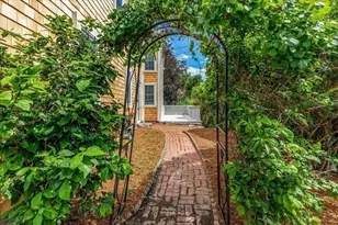 218 Sandwich St, Plymouth, MA 02360 - Photo 29