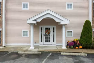 1 Millbrook Ln, Wakefield, MA 01880 - Photo 25