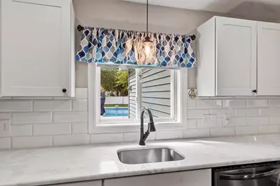 36 Harkins St, Lancaster, MA 01523 - Photo 9