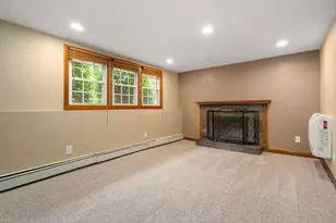 10 Millbrook Dr, Plainville, MA 02762 - Photo 15