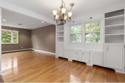 10 Millbrook Dr, Plainville, MA 02762 - Photo 9