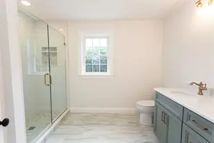 95 Plain St, Middleborough, MA 02346 - Photo 21