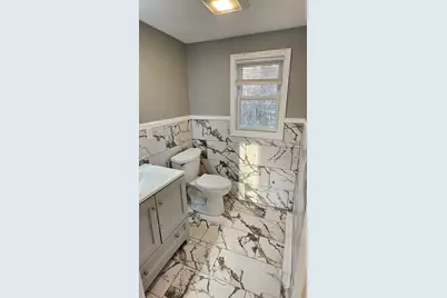 825 Scenic Hwy #4, Bourne, MA 02532 - Photo 9