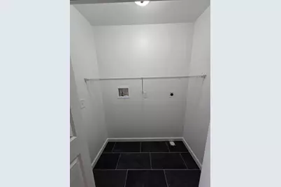 68 Homestead Ave, Springfield, MA 01151 - Photo 29