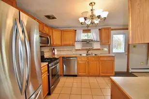 67 Andover St, Peabody, MA 01960 - Photo 5