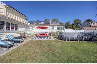 281 Village Street, Medway, MA 02053 - Photo 31