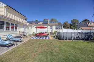 281 Village St, Medway, MA 02053 - Photo 31
