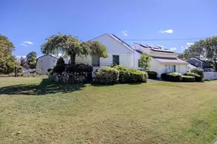 281 Village St, Medway, MA 02053 - Photo 35