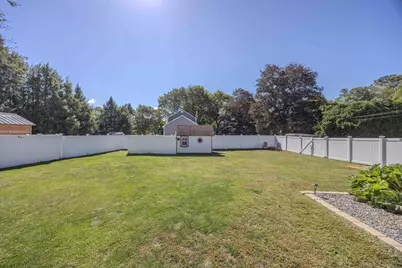 281 Village Street, Medway, MA 02053 - Photo 33