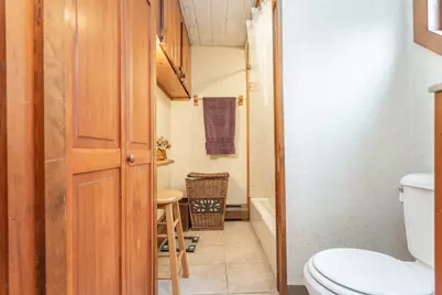 648 Pleasant St, Somerset, MA 02726 - Photo 23