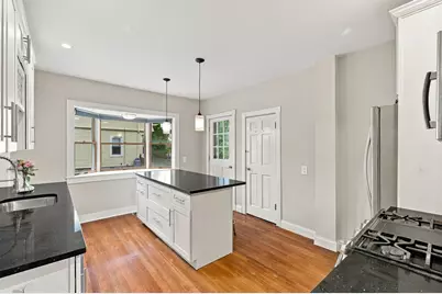 29 Upland St, Holbrook, MA 02343 - Photo 5