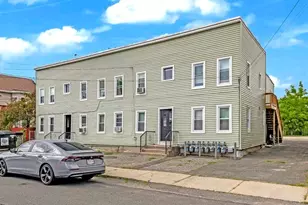 32-34 Joy St, Ludlow, MA 01151 - Photo 5