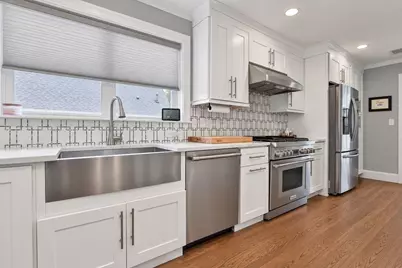 440 Central Ave #2, Milton, MA 02186 - Photo 3