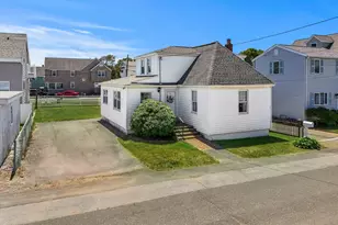 1 Lewis Ave, Salisbury, MA 01952 - Photo 1