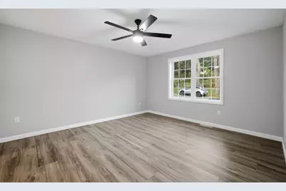 120 High Street, Hardwick, MA 01031 - Photo 13