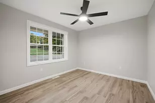 120 High St, Hardwick, MA 01031 - Photo 23