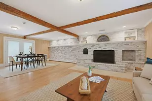 33 Lufkin St, Essex, MA 01929 - Photo 3