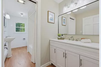 33 Lufkin St, Essex, MA 01929 - Photo 17