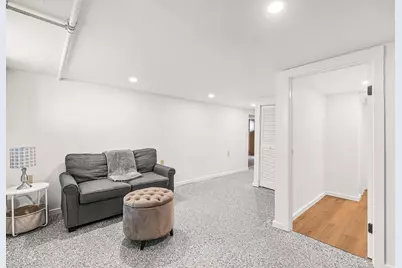 10 Garfield Avenue, Woburn, MA 01801 - Photo 23