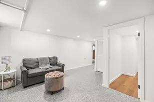 10 Garfield Ave, Woburn, MA 01801 - Photo 23