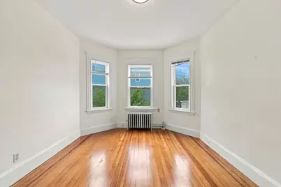 52 Percival St, Boston, MA 02122 - Photo 9