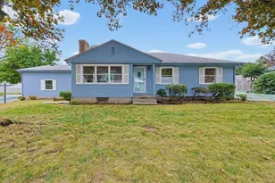 16 Westmont Cir, Shrewsbury, MA 01545 - Photo 1