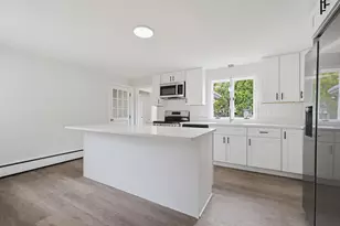 16 Westmont Cir, Shrewsbury, MA 01545 - Photo 9