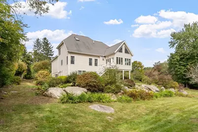 52 High St, Chelmsford, MA 01824 - Photo 3