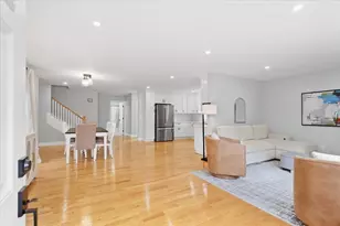 19 Digby Ave, Brockton, MA 02301 - Photo 9