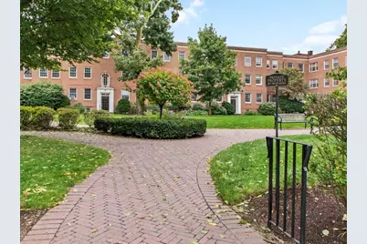 46 Browne St #5, Brookline, MA 02446 - Photo 17