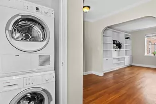 46 Browne St, Brookline, MA 02446 - Photo 3