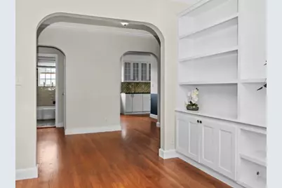46 Browne St #5, Brookline, MA 02446 - Photo 5