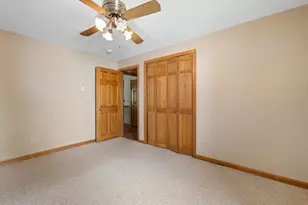 22 John F Kennedy Dr, Millbury, MA 01527 - Photo 27