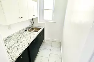 11 Colonial Ave, Boston, MA 02124 - Photo 7